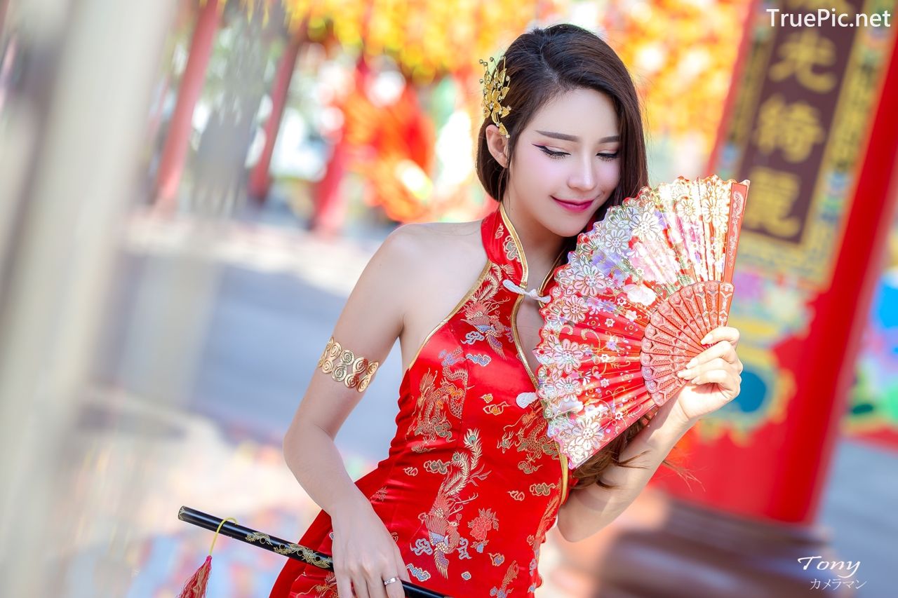 Image-Thailand-Hot-Model-Janet-Kanokwan-Saesim-Sexy-Chinese-Girl-Red-Dress-Traditional-TruePic.net- Picture-6