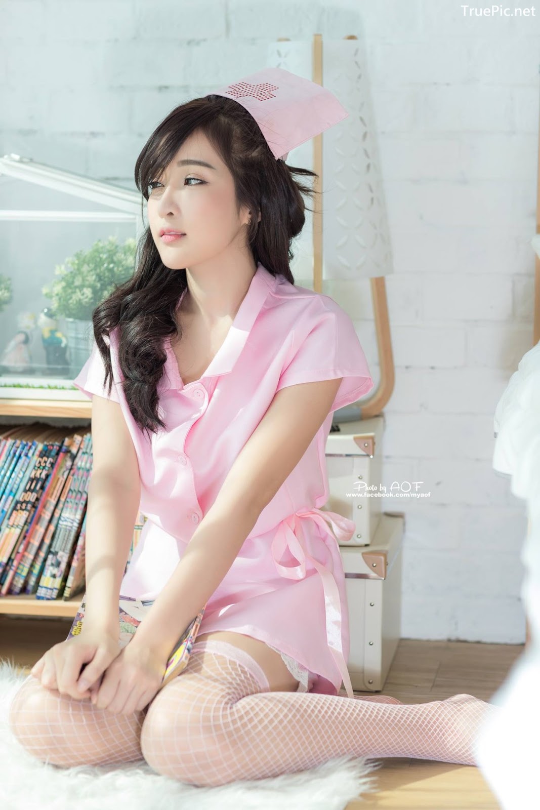 Image-Thailand-Hot-Model-Thanyarat-Charoenpornkittada-Concept-The-Cute-Nurse-TruePic.net- Picture-21