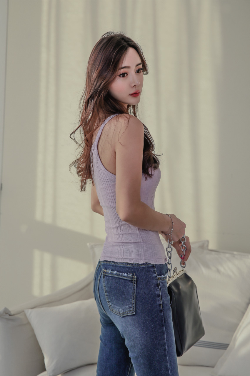 Kim Bo Ram - Jeans Set - 17.01.2018