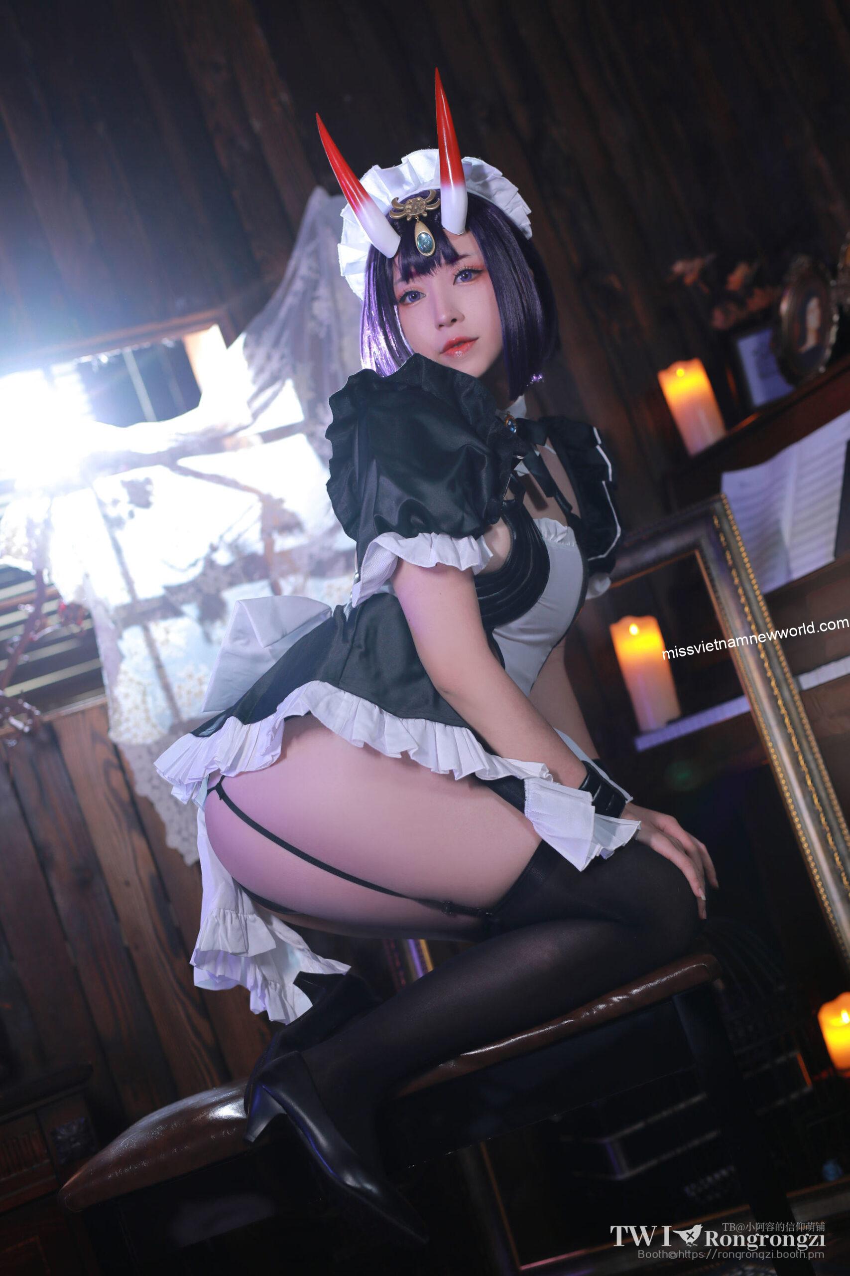 little-rongzi-cosplay-nguoi-hau (11)