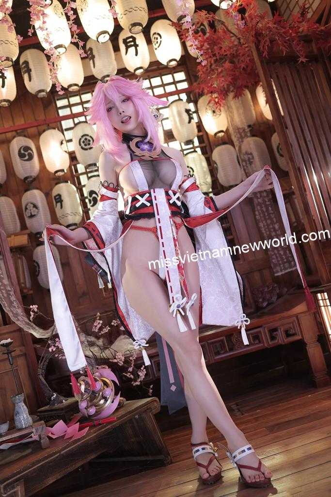 miao-aqua-cosplay-yae-miko-shibari-toc-hong (4)