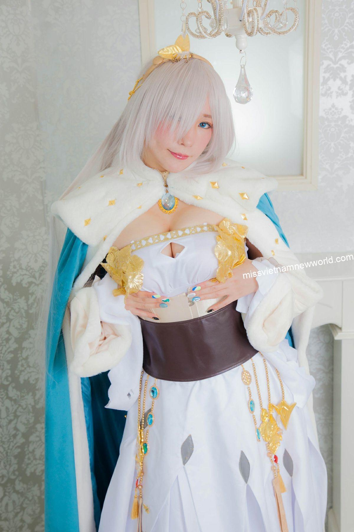 mitsunori-ringo-cosplay-anastasia (4)