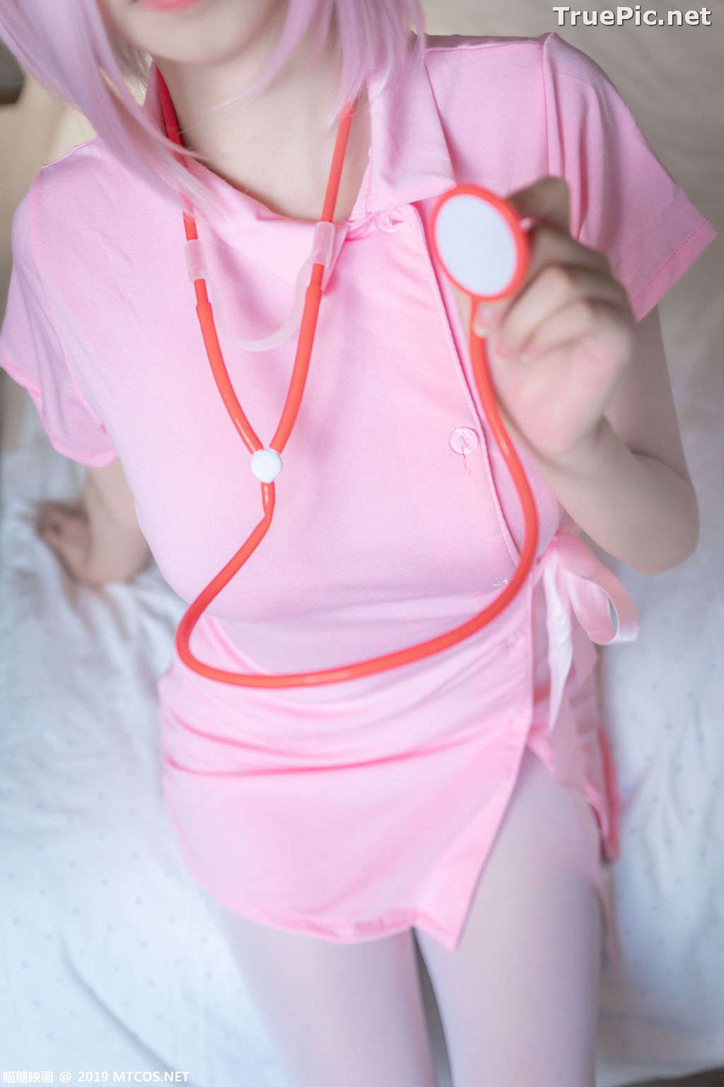 Image [MTCos] 喵糖映画 Vol.033 – Chinese Cute Model - Pink Nurse Cosplay - TruePic.net - Picture-47