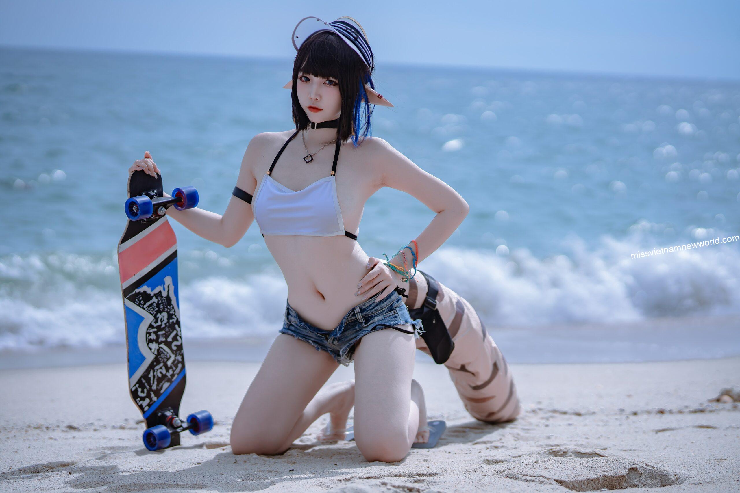 nisa-cosplay-ark-anaconda-swimsuit (15)