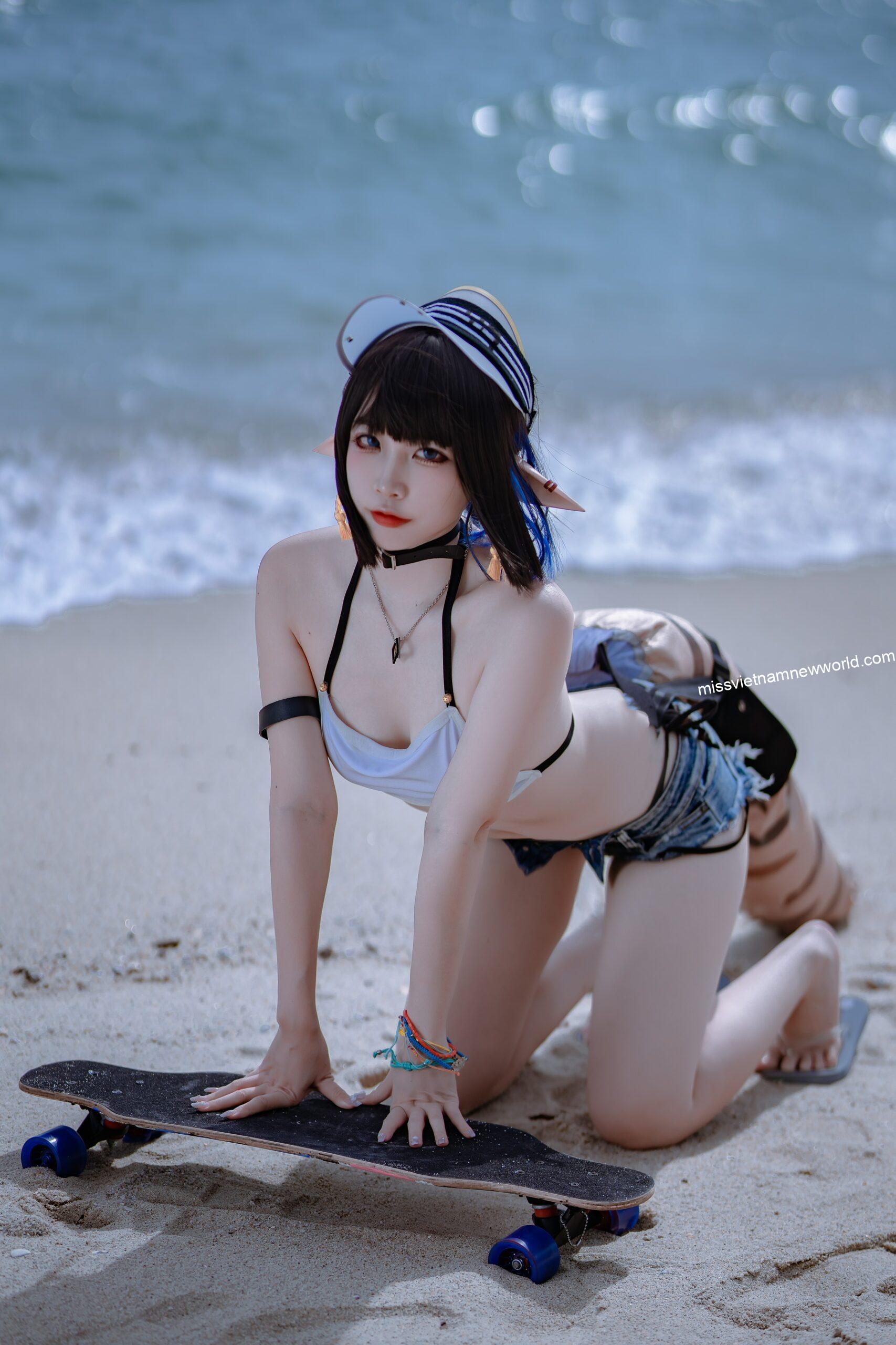 nisa-cosplay-ark-anaconda-swimsuit (19)