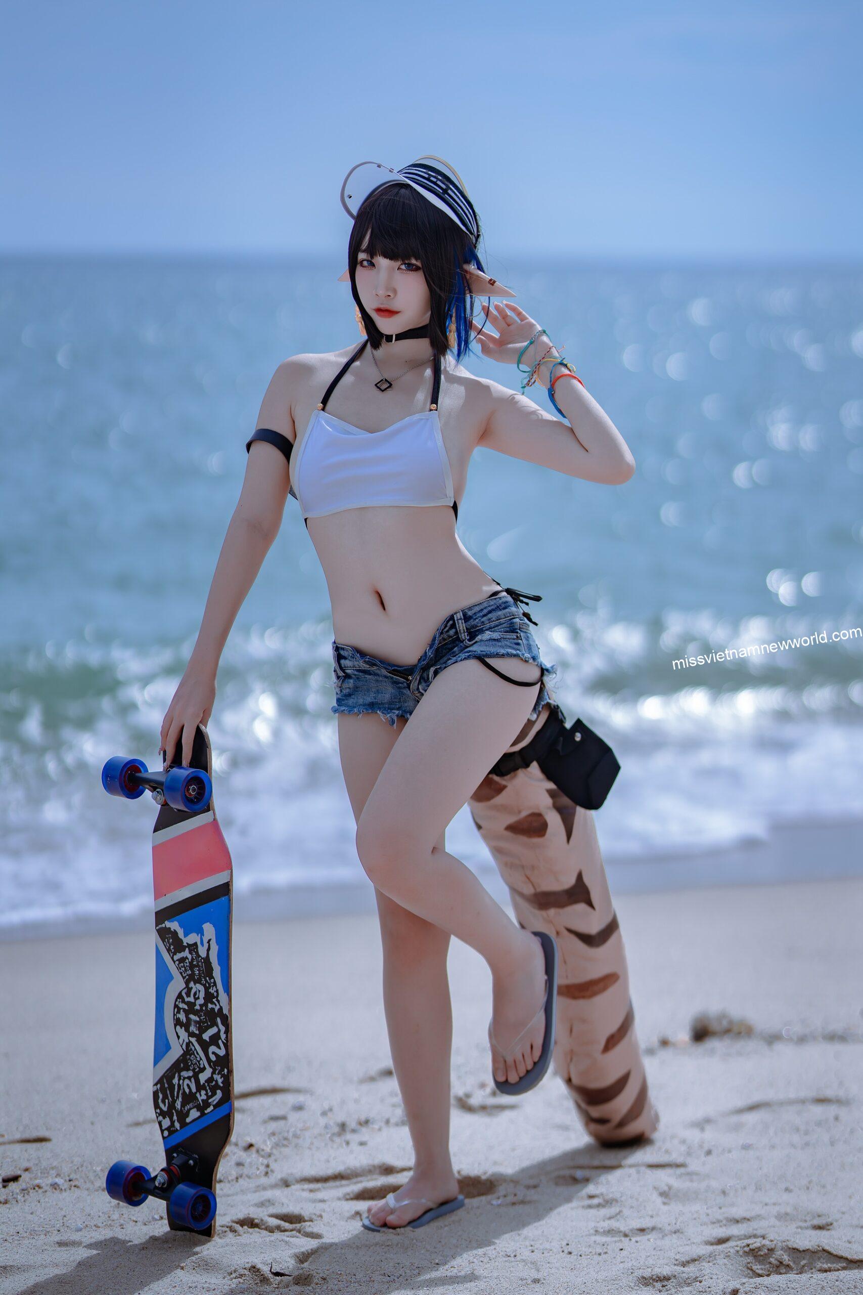 nisa-cosplay-ark-anaconda-swimsuit (8)