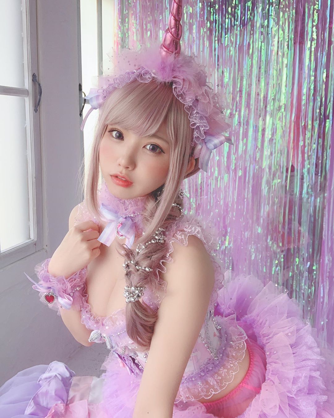 nữ cosplay 2 - enako sexy