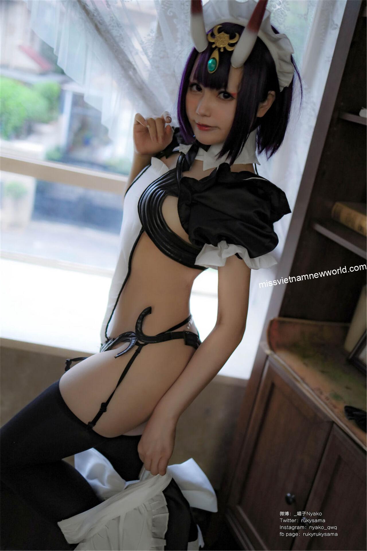 nyako-cosplay-shuten-douji-maid (10)