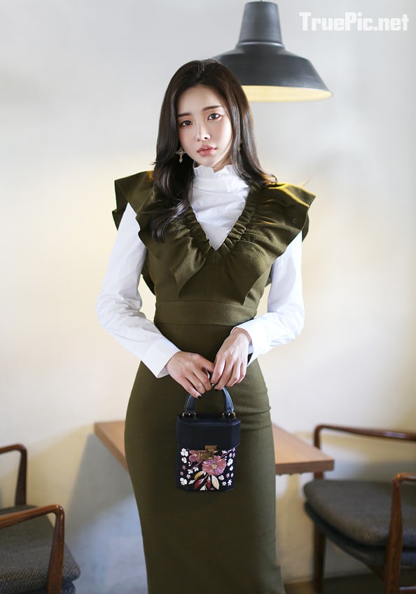 Park Da Hyun beautiful images - Korean fashion office dress - Jan.2018, TruePic.net