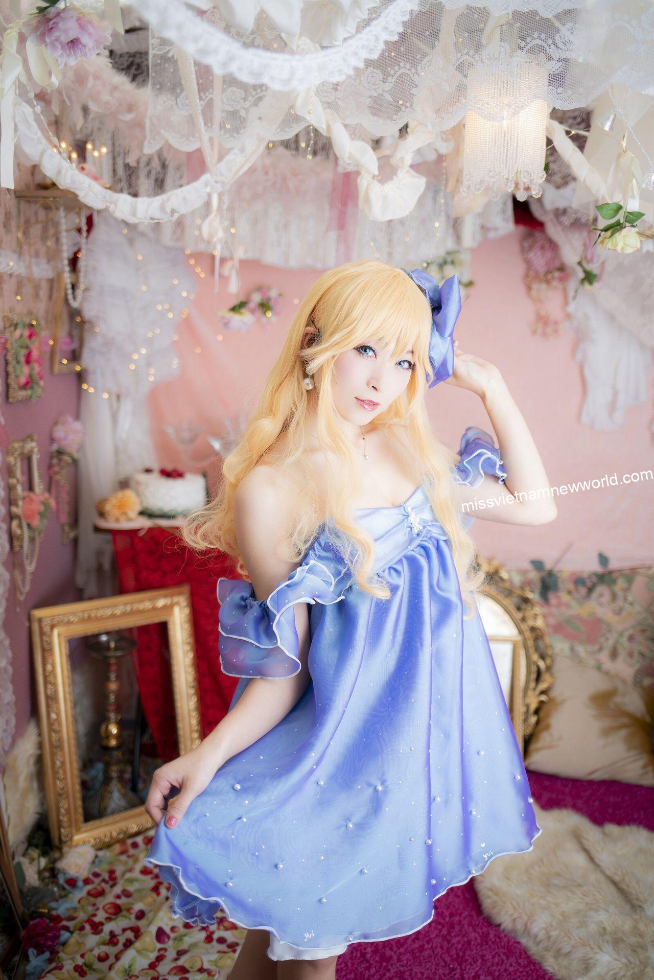 Phong cách cosplay nhẹ nhàng và lôi cuốn làm nổi bật nét đẹp tự nhiên của さづき