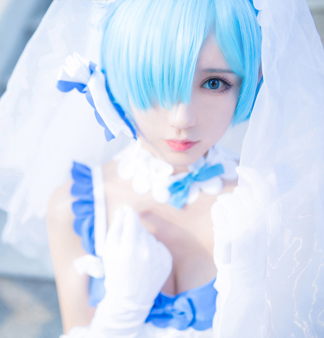 Cosplay cô nàng Rem tuyệt đẹp trong Re:Zero - Càng ngắm càng mê