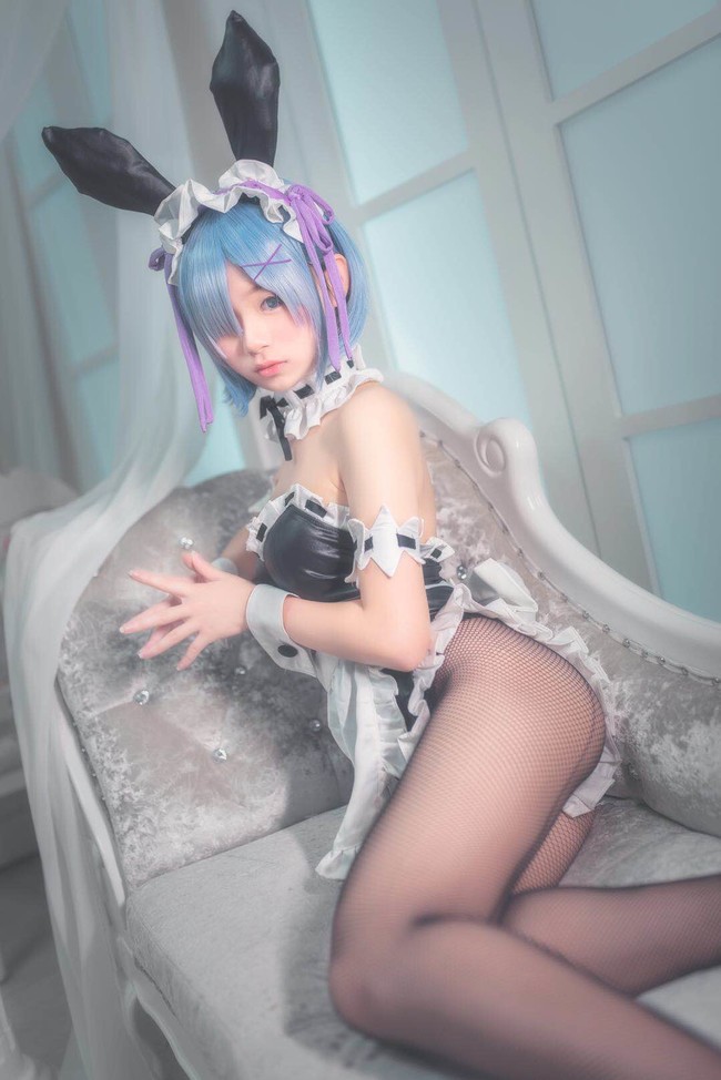 cosplay-nang-hau-rem-trong-truyen-tranh-re-zero-1