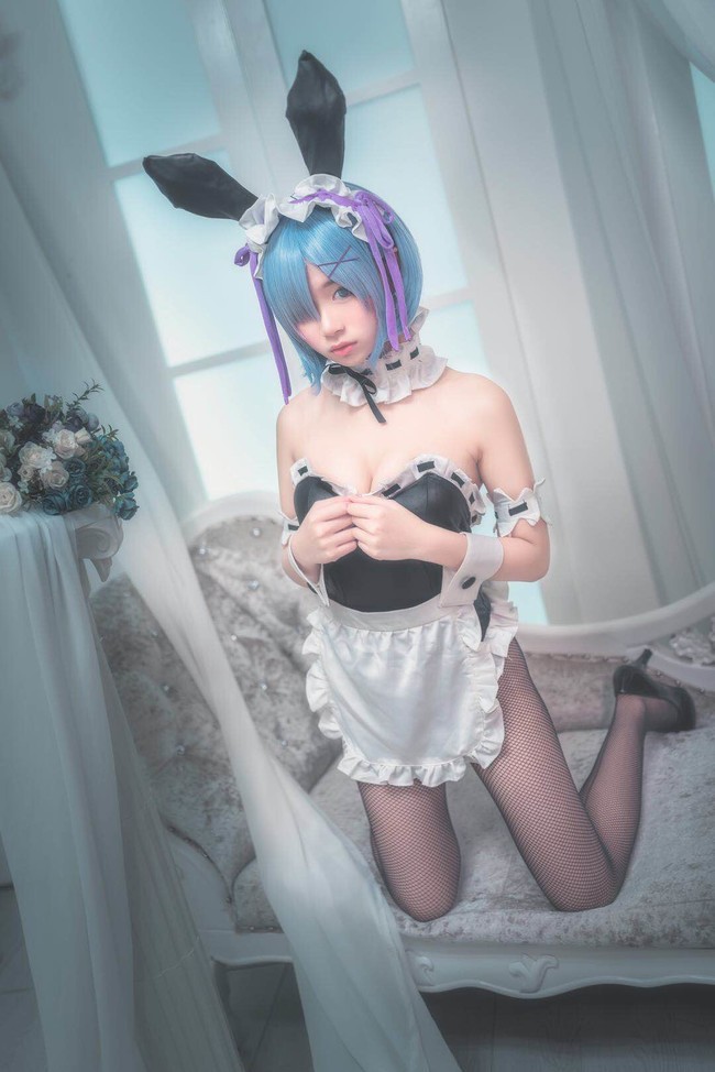 cosplay-nang-hau-rem-trong-truyen-tranh-re-zero-8