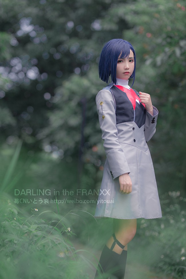 coslay-nu-sinh-Ichigo-trong-anime-DARLING-in-the-FRANXX-4