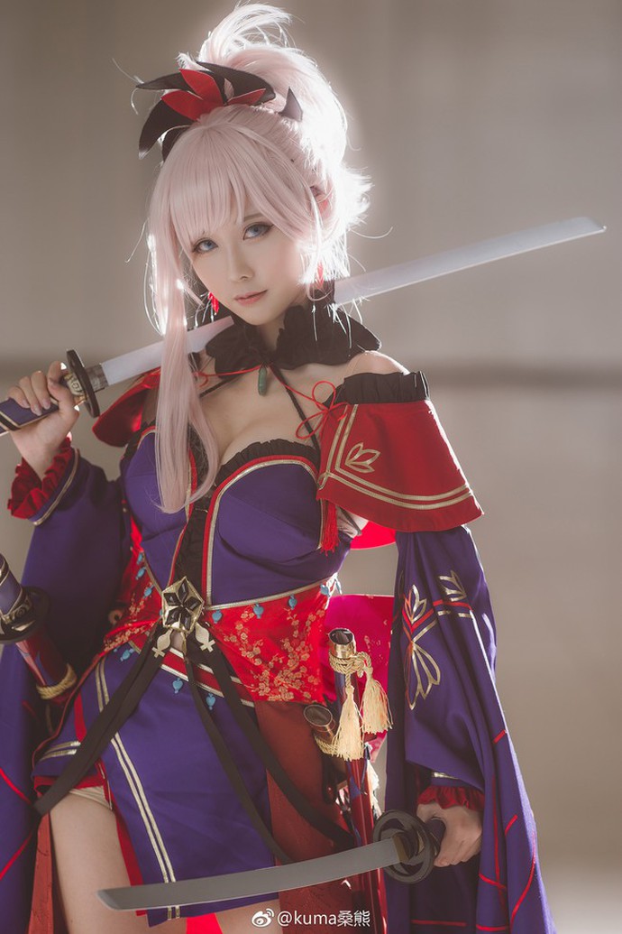 Ngất ngây với cosplay nàng Saber trong game hot Fate/Grand Order - Ảnh 1.