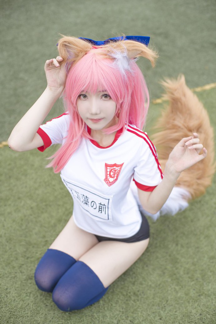 Cosplay Tamamo-no-Mae cực dễ thương, tan chảy trái tim game thủ - Ảnh 2.