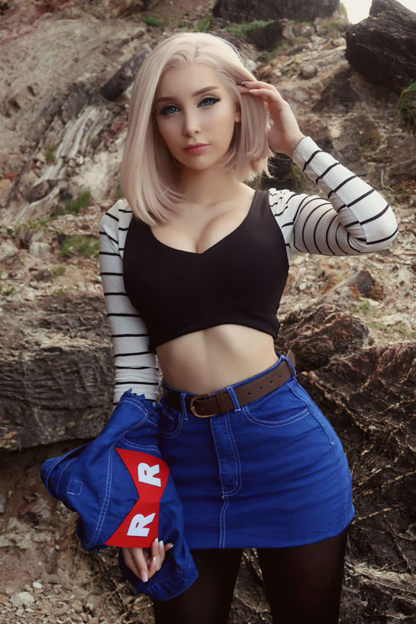 Mỹ nữ khiến fan ruột đứng ngồi không yên với màn cosplay Android 18 nóng bỏng đến từng xăng ti mét - Ảnh 14.