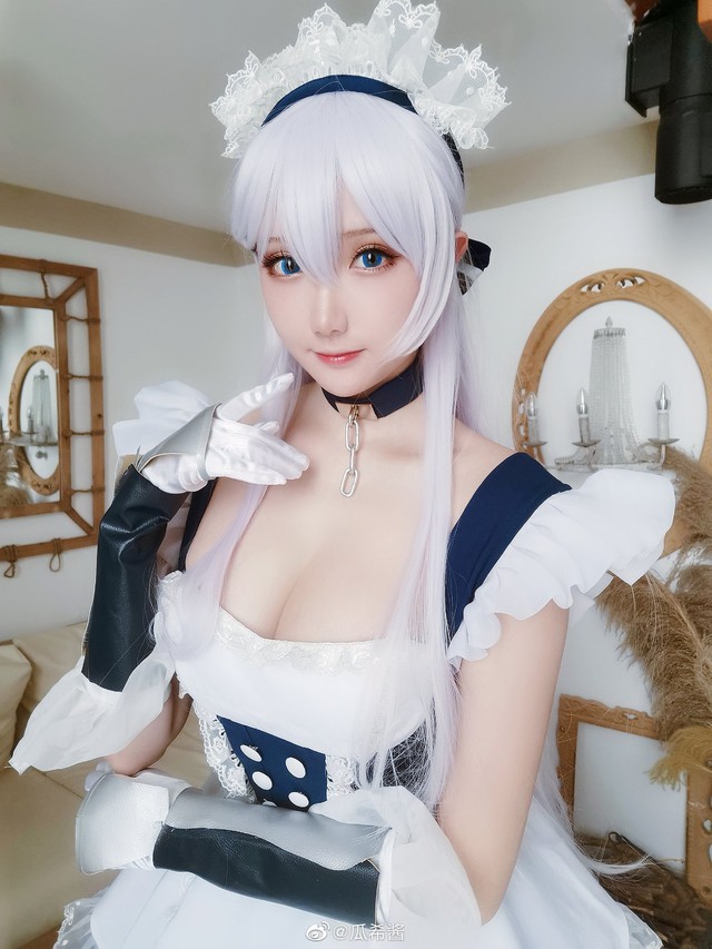 Gái xinh thì ai cũng thích, nhưng xinh như Belfast phiên bản cosplay nóng bỏng thế này thì ai mà chịu được - Ảnh 15.