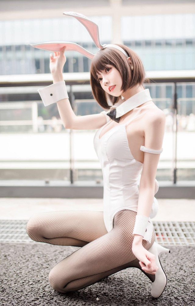 Nếu đang căng thẳng thì ngắm luôn loạt ảnh cosplay Thỏ Ngọc nóng bỏng sẽ giải tỏa được ngay - Ảnh 3.