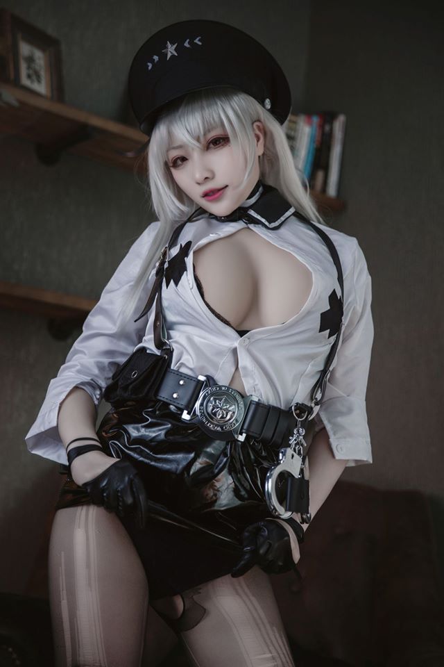 Cosplay Gangut trong Azur Lane sexy đến nghẹt thở khiến anh em dễ bị trúng bùa yêu - Ảnh 2.