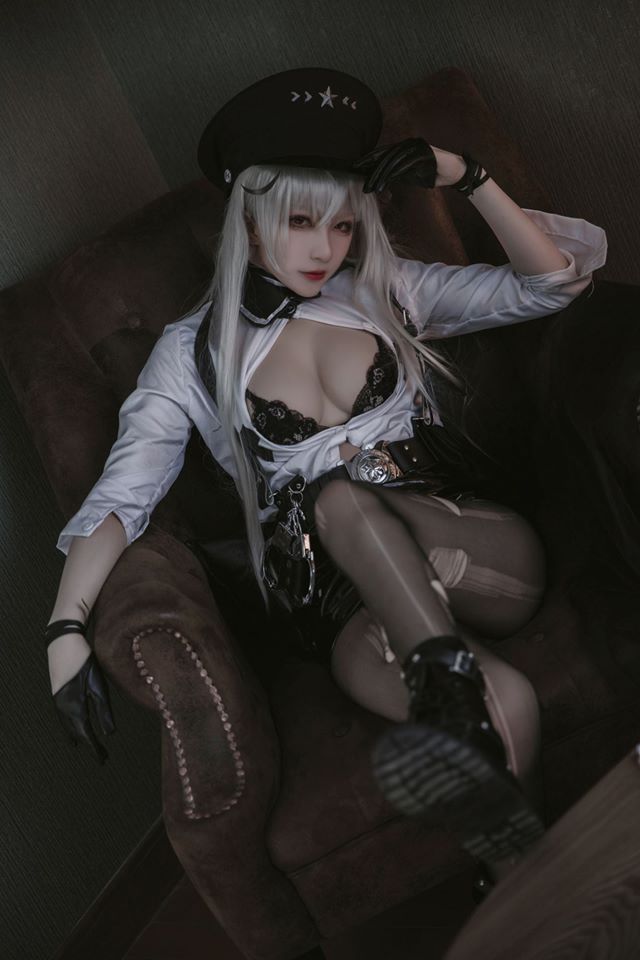 Cosplay Gangut trong Azur Lane sexy đến nghẹt thở khiến anh em dễ bị trúng bùa yêu - Ảnh 16.