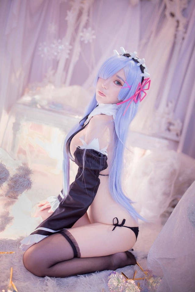 Xịt máu mũi khi ngắm loạt ảnh cosplay cực gợi cảm về nàng hầu Rem trong Re:Zero - Ảnh 7.