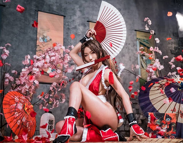 Mai Shiranui và những màn cosplay khiến nam game thủ rạo rực - Ảnh 3.