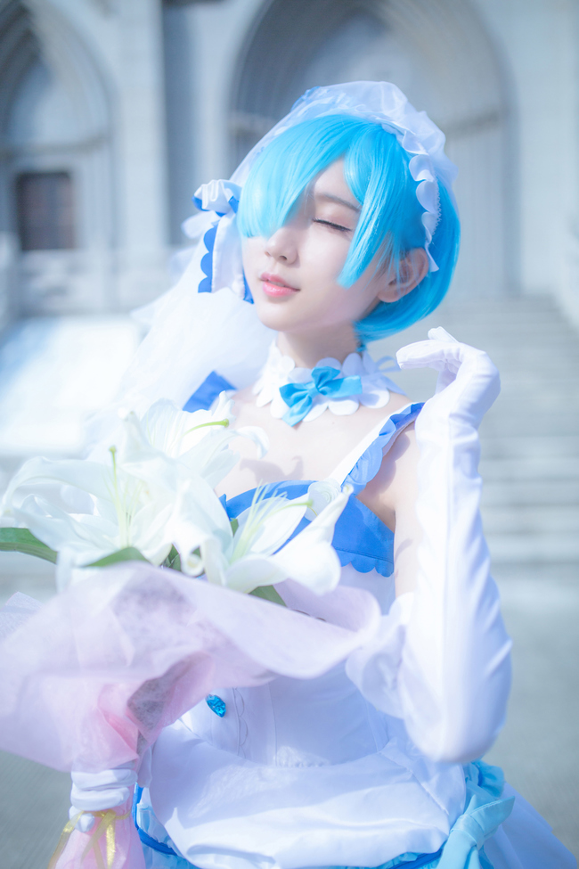 Cosplay cô nàng Rem tuyệt đẹp trong Re:Zero - Càng ngắm càng mê