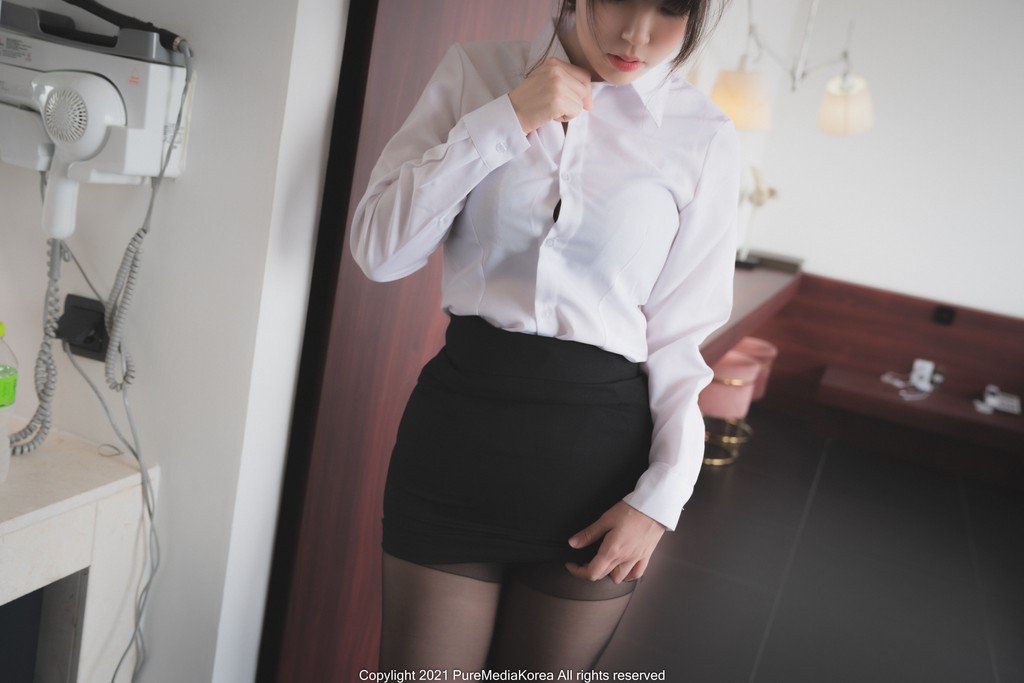 Pure Media Vol.69: Mozzi (모찌) (99 photos) photo 1-1