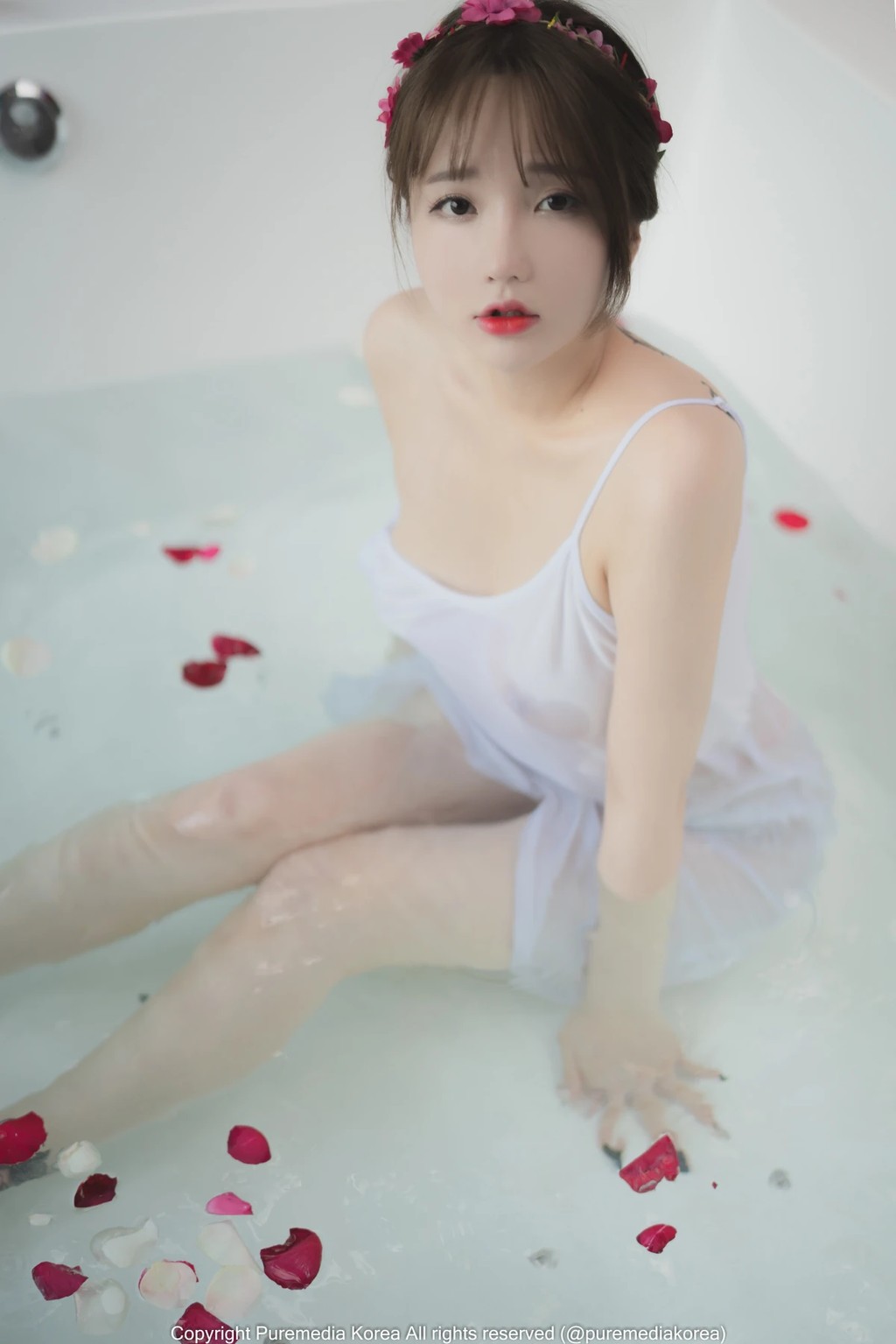 Pure Media Vol.95: Son Ye-Eun (손예은) (103 photos) photo 4-12