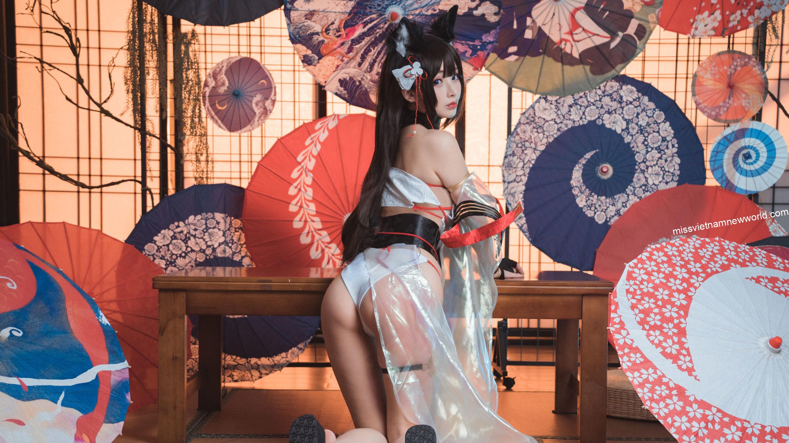 rioko-ryoko-cosplay-amagi-swimsuit (2)