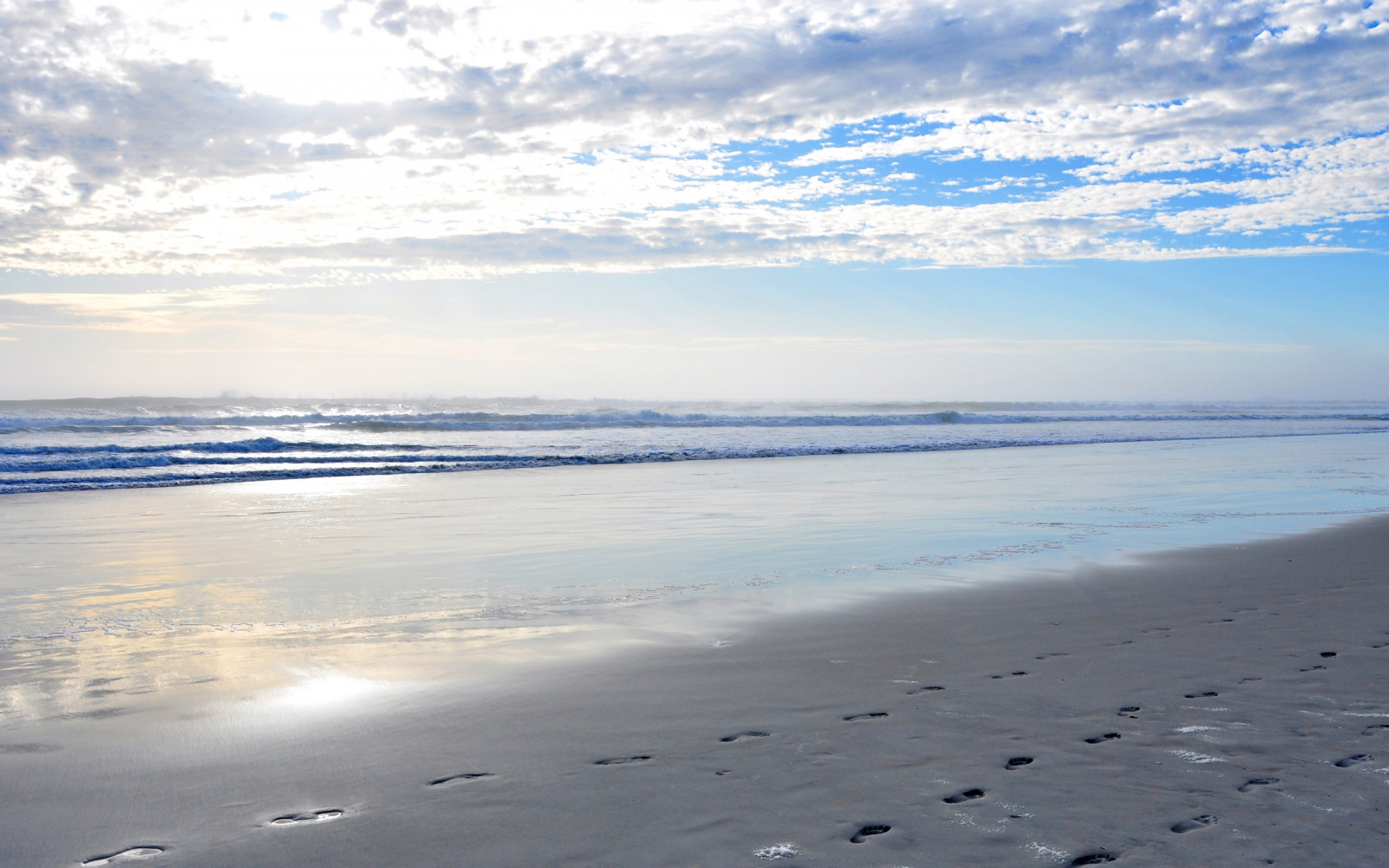 sand, traces, beach, ocean, waves, coast, sky, clouds, azure, gleam