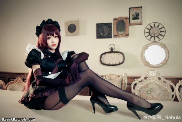 scathach-maid-cosplay (13)