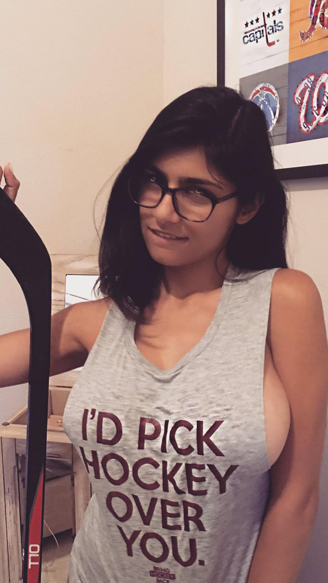 Mia Khalifa (Wallpapers) cho Android - Tải về APK