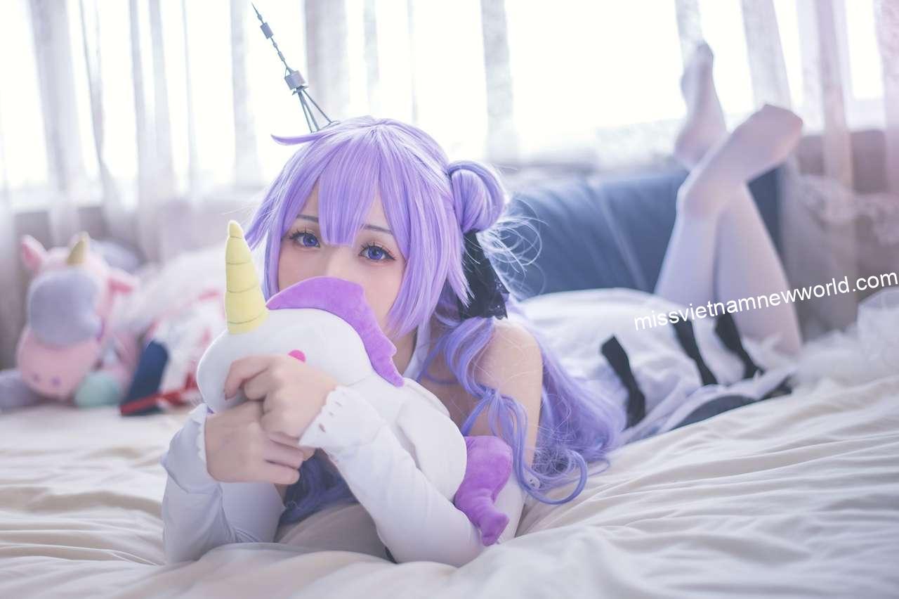 shika-cosplay-unicorn-azur-lane (12)