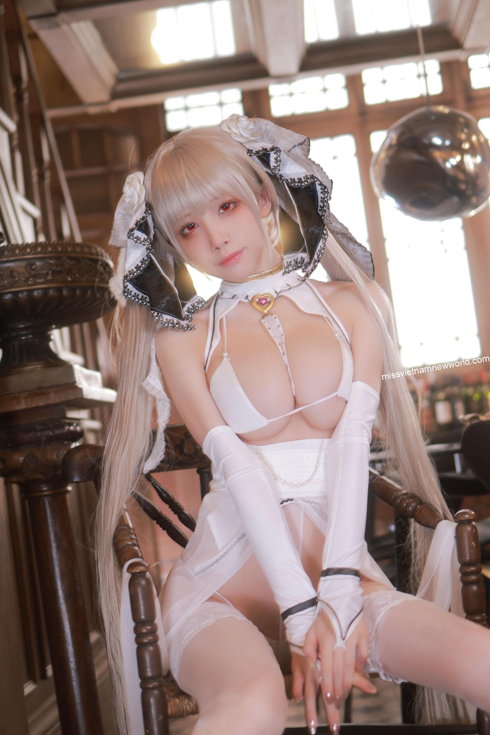 shui-miao-aqua-cosplay-azur-lane-awesome-dress (6)