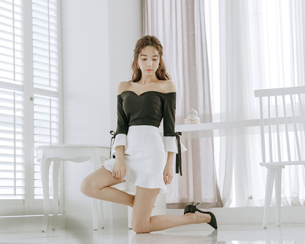 Park Soo Yeon model - Bodycon Dress & Mini Skirt - Jan.2018, TruePic.net