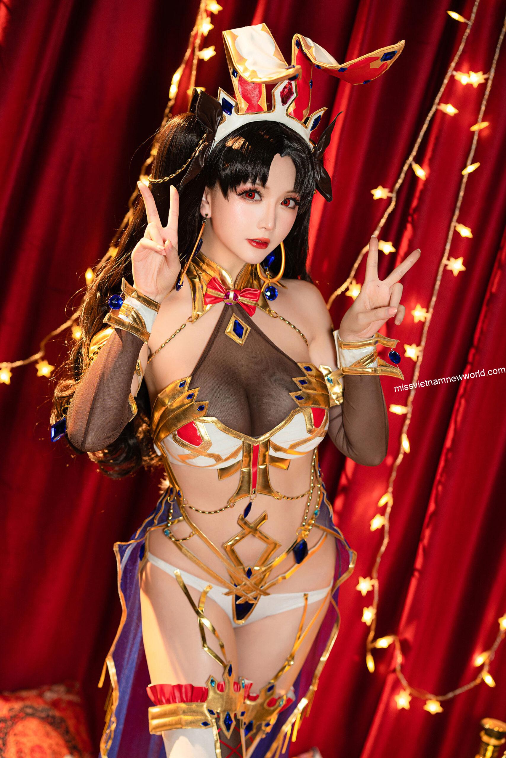 stars-are-late-cosplay-ishtar-doujin (3)