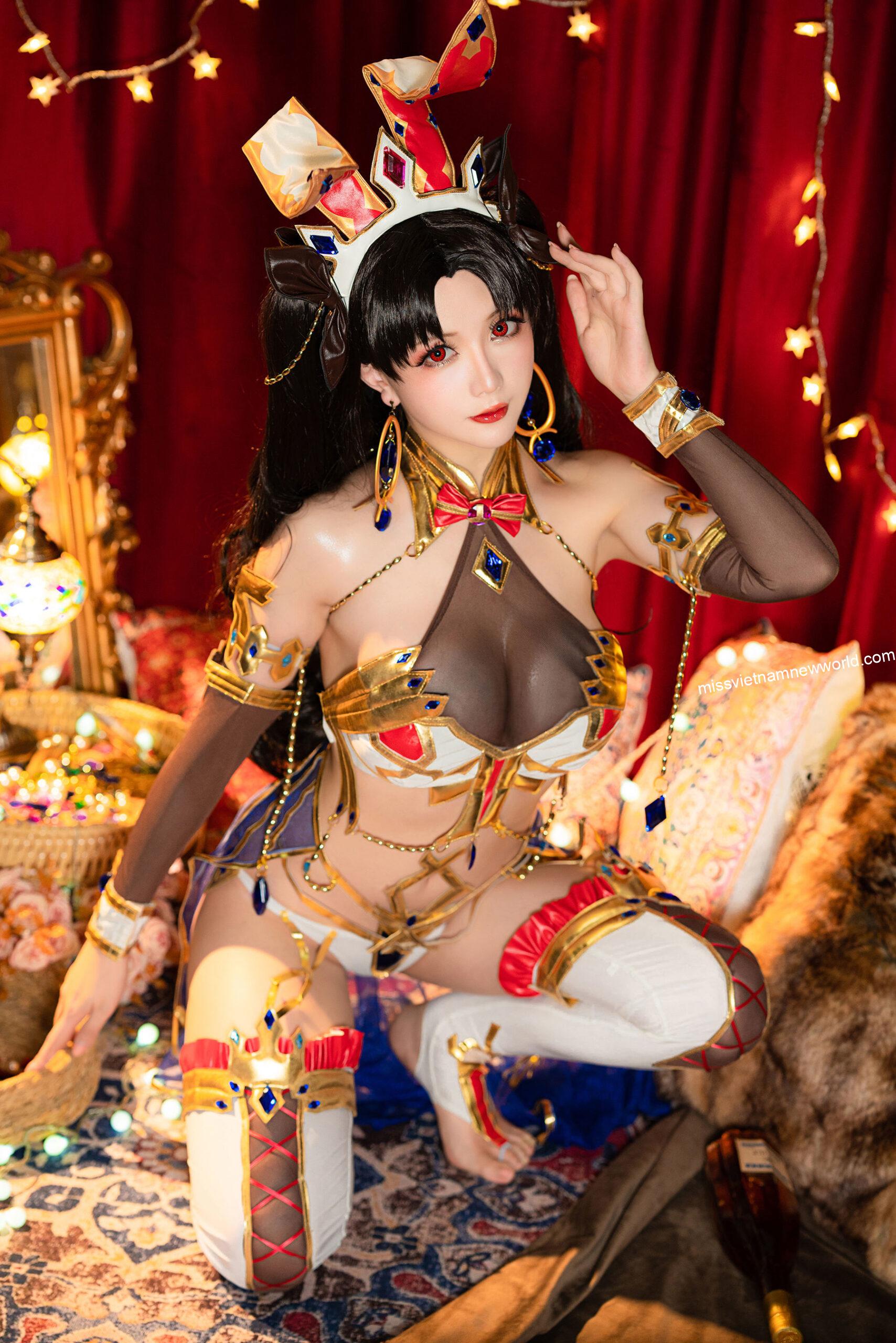 stars-are-late-cosplay-ishtar-doujin (5)