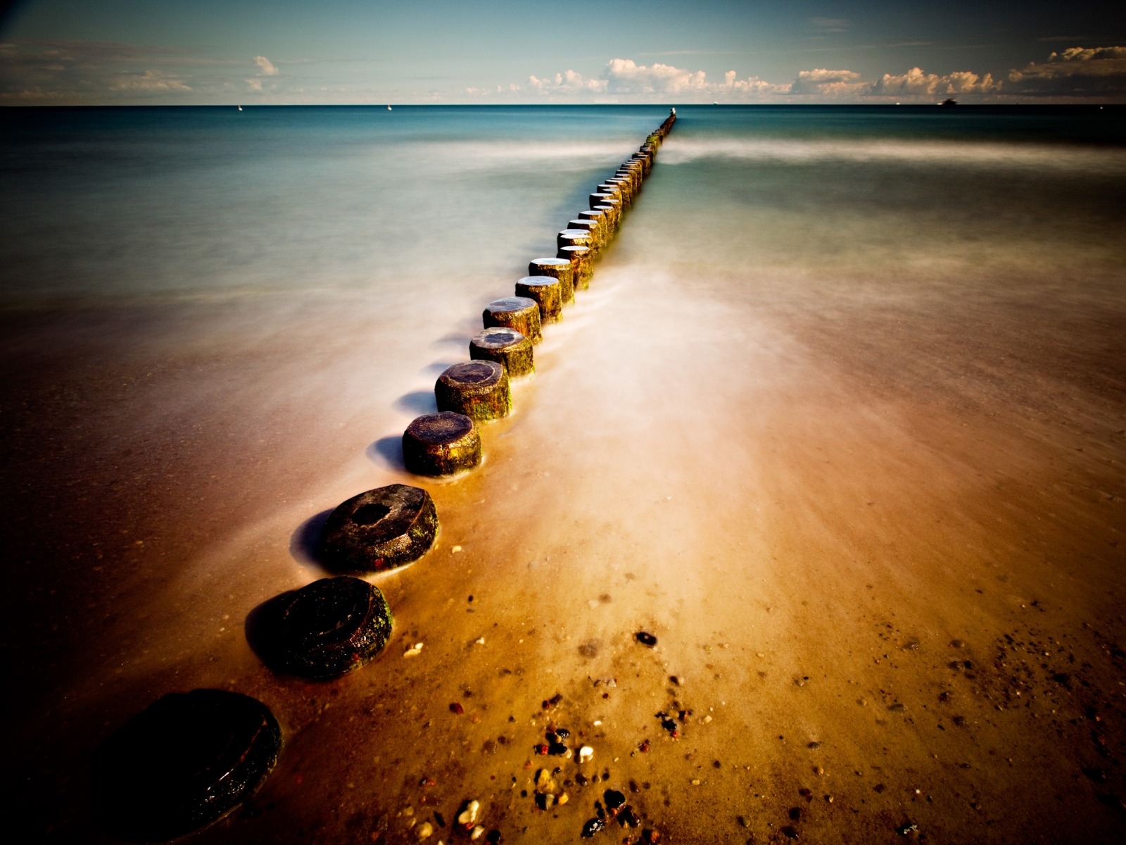 sunlight, sunset, sea, water, shore, sand, reflection, sky, stones, sunrise, calm, evening, morning, coast, Sun, horizon, atmosphere, dusk, dawn, ocean, wave, body of water, stubs, stock photography