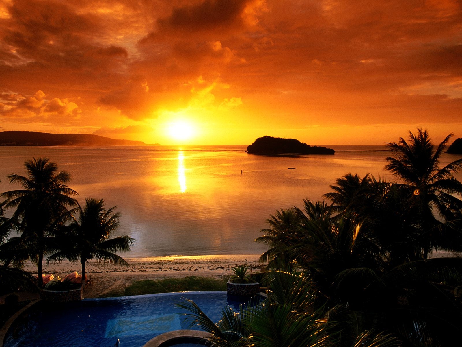 sunlight, landscape, sunset, sea, water, nature, shore, reflection, sky, sunrise, calm, evening, morning, coast, palm trees, Sun, horizon, dusk, cloud, dawn, ocean, pool, tropics, computer wallpaper, afterglow, red sky at morning, arecales, decline, palm tree