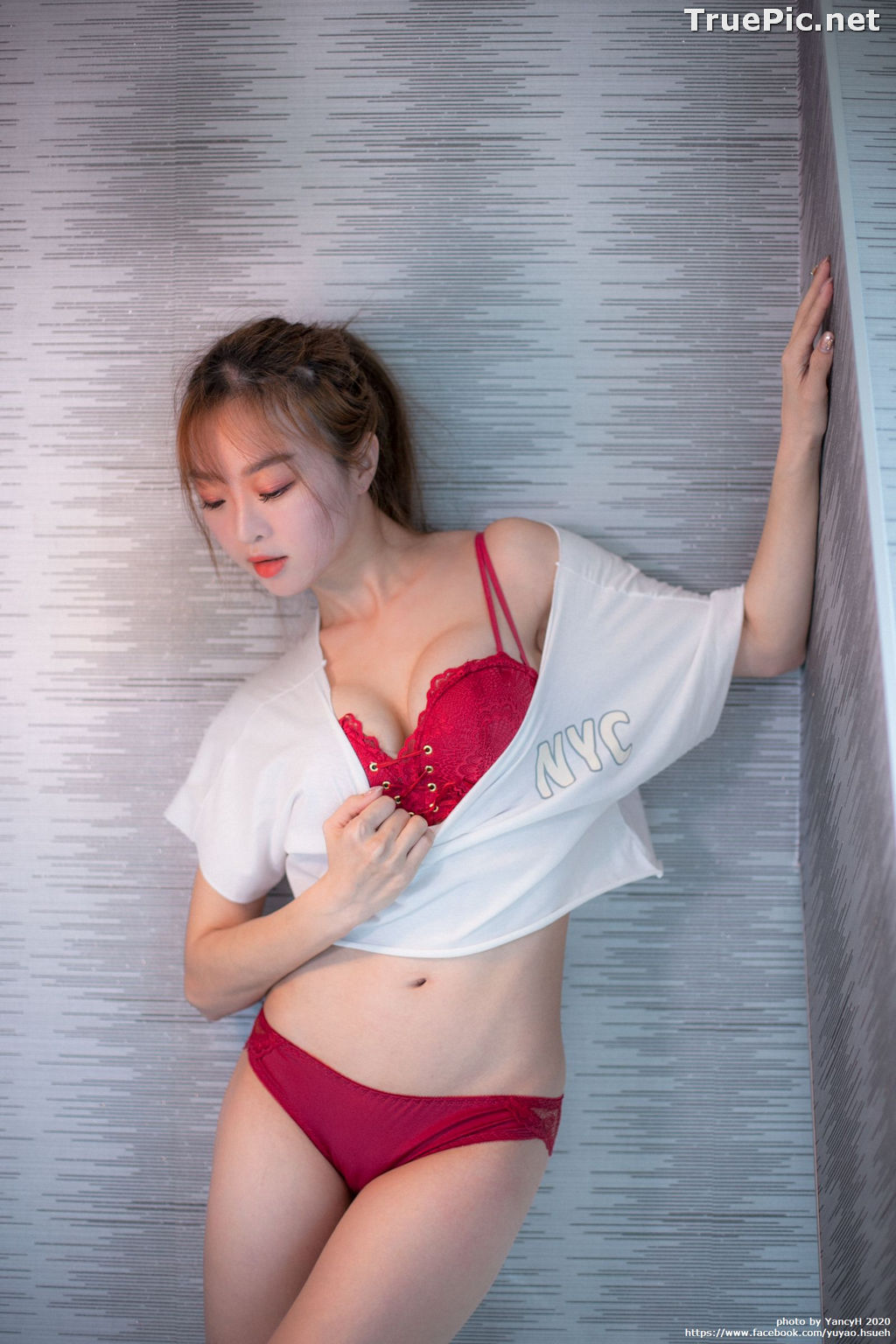 Image Taiwanese Model - Shin Yu - Red Plum and Blue Gray Bra - TruePic.net - Picture-11