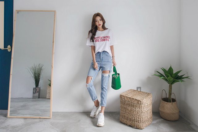 Kim Bo Ram - Jeans Set - 25.07.2018