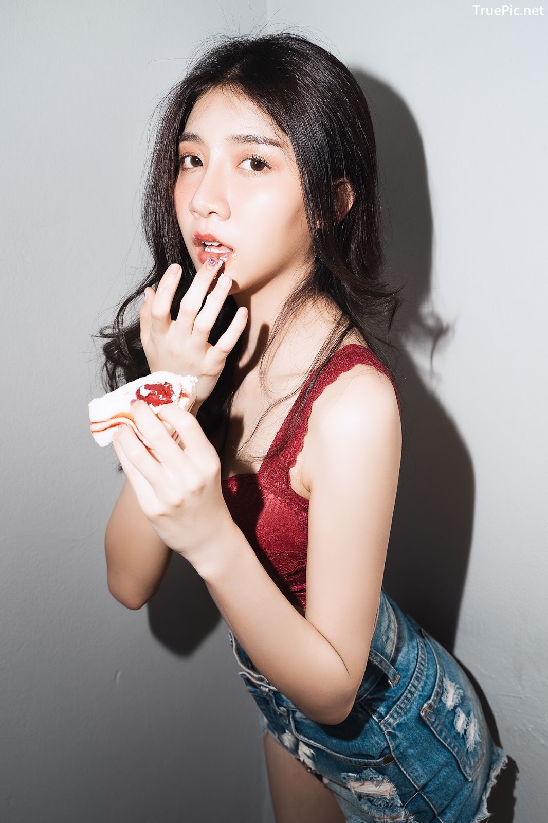 Image Thailand Model - Sasi Ngiunwan - Strawberry Cake - TruePic.net - Picture-18