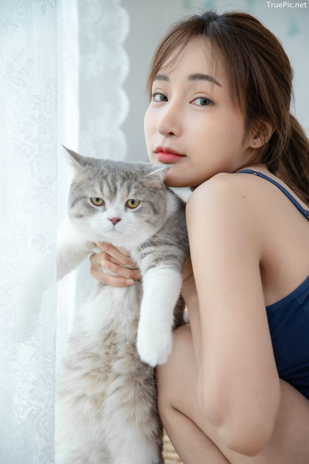 Thailand model - Thanyarat Charoenpornkittada - Stay at home with beautiul cat - TruePic.net - Picture 18