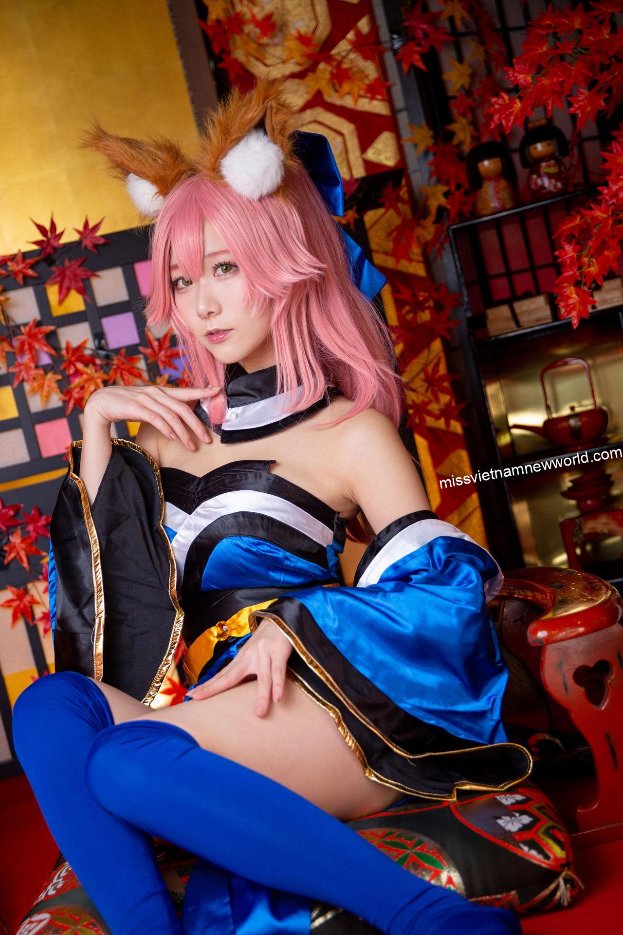 Thần thái sắc sảo làm nổi bật khí chất của 玉藻 trong cosplay này