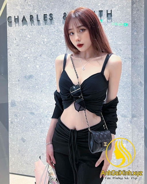 tiktoker iamhuong sexy bikini%20(2)