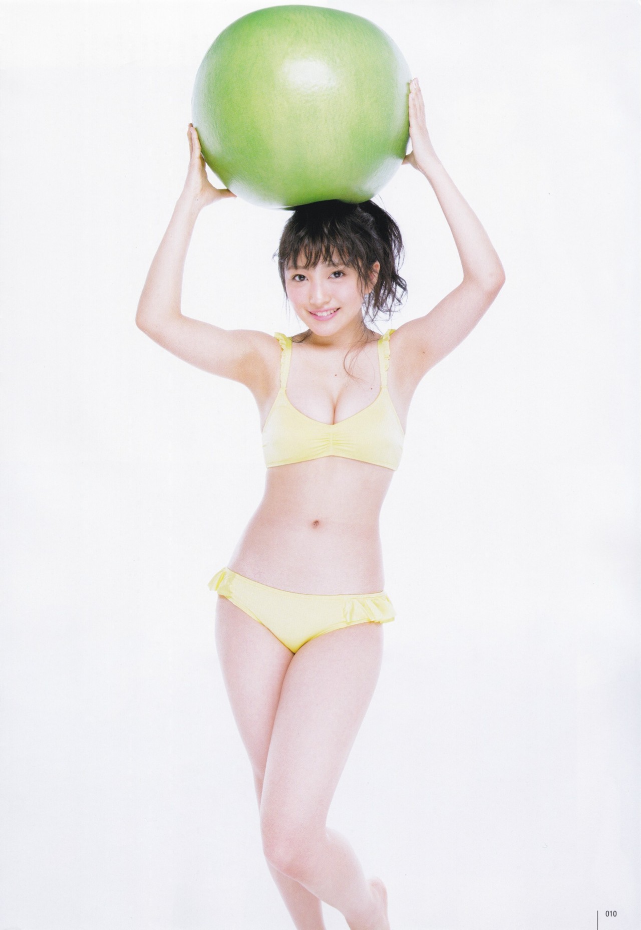 Mukaichi Mion 向井地美音 UTB Vol 242 June 2016 Pictures 11