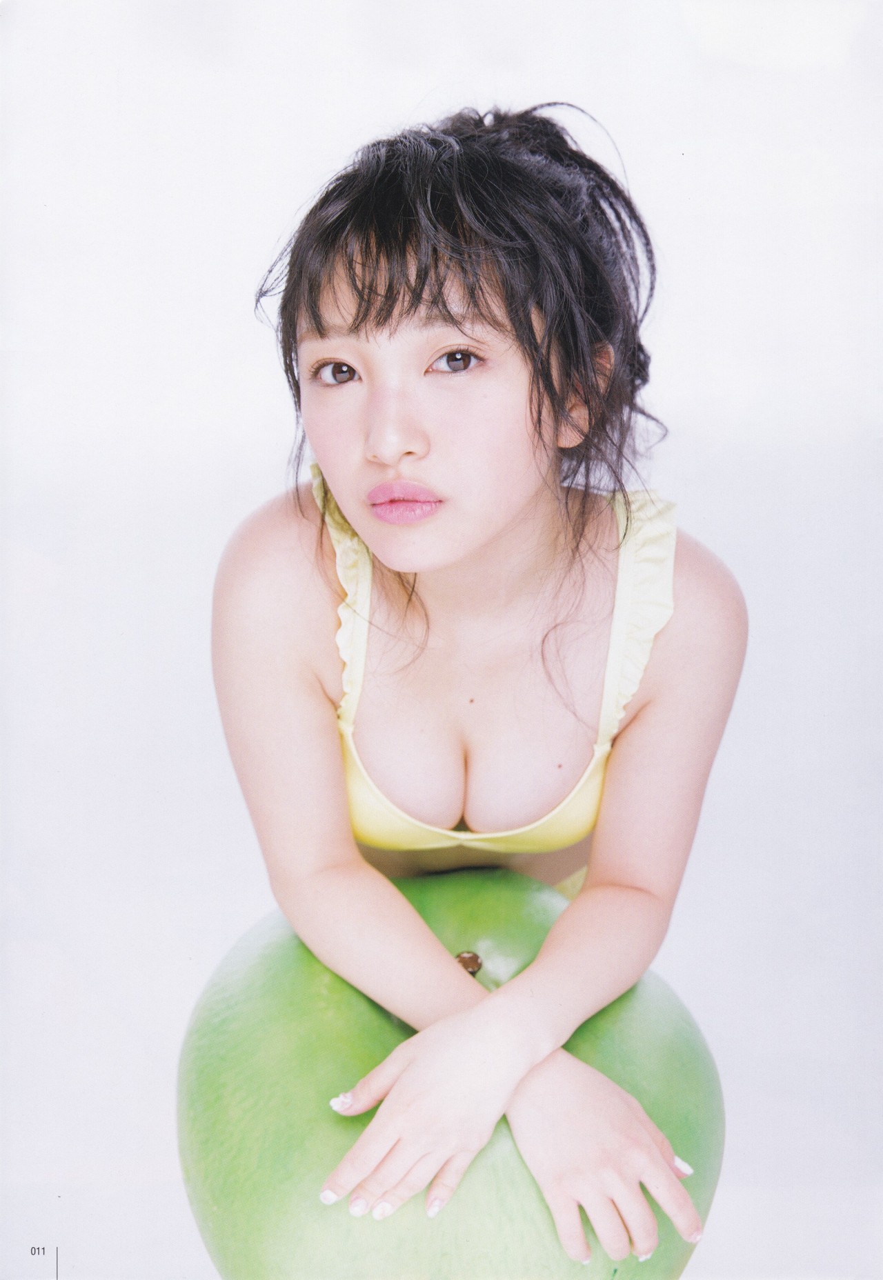 Mukaichi Mion 向井地美音 UTB Vol 242 June 2016 Pictures 12