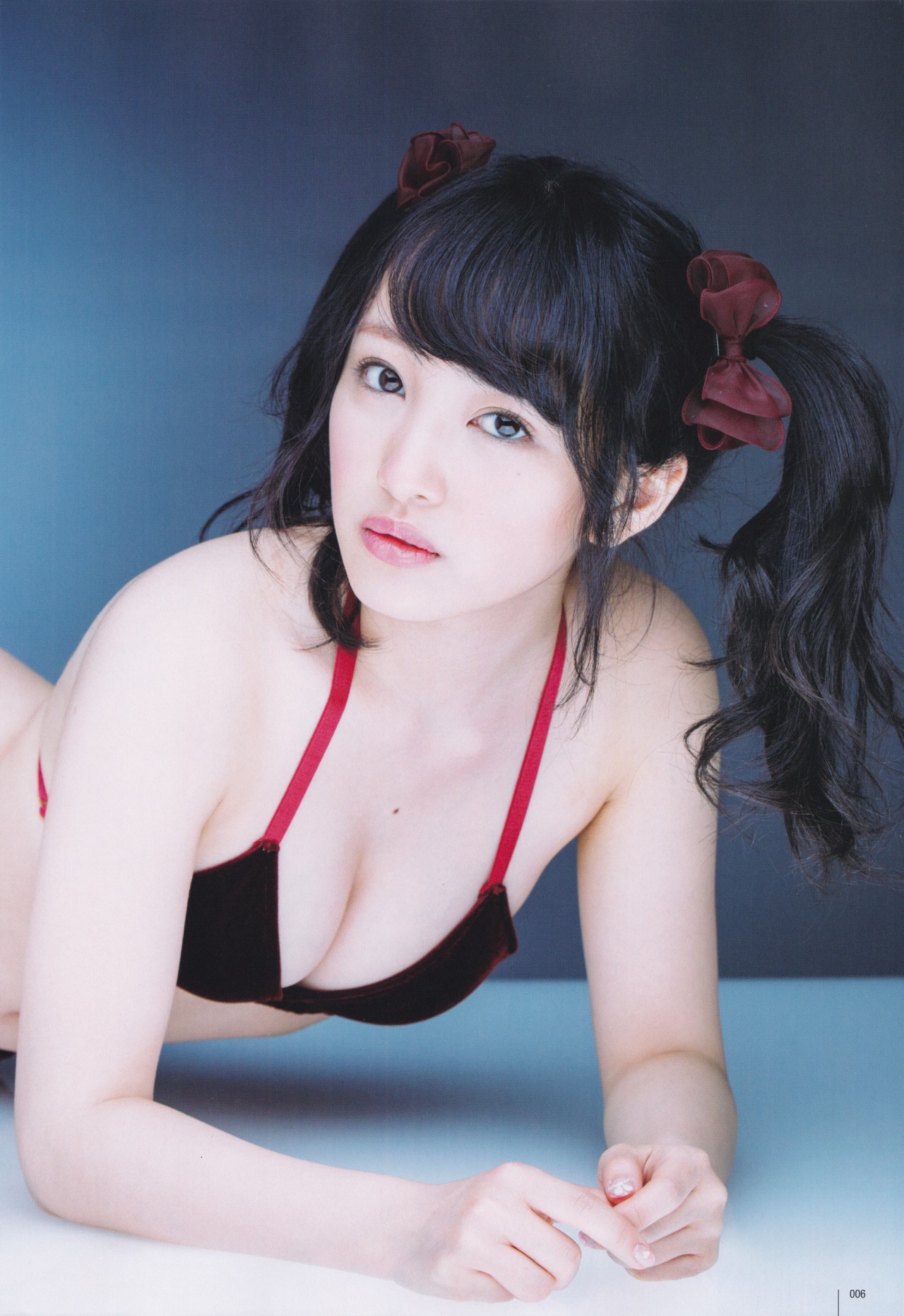 Mukaichi Mion 向井地美音 UTB Vol 242 June 2016 Pictures 05